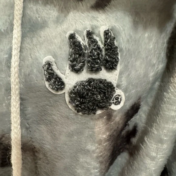 BearPaw Bear Print Cozy Robe - Picture 5 of 6